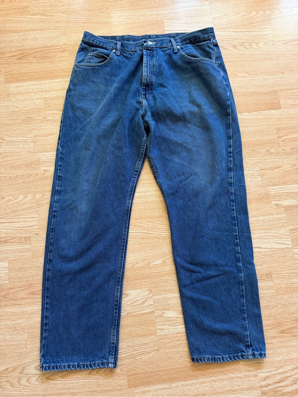Wrangler Hero Men's Relaxed Fit Blue Jeans 40x32 100% Cotton Medium Wash 9760WDR